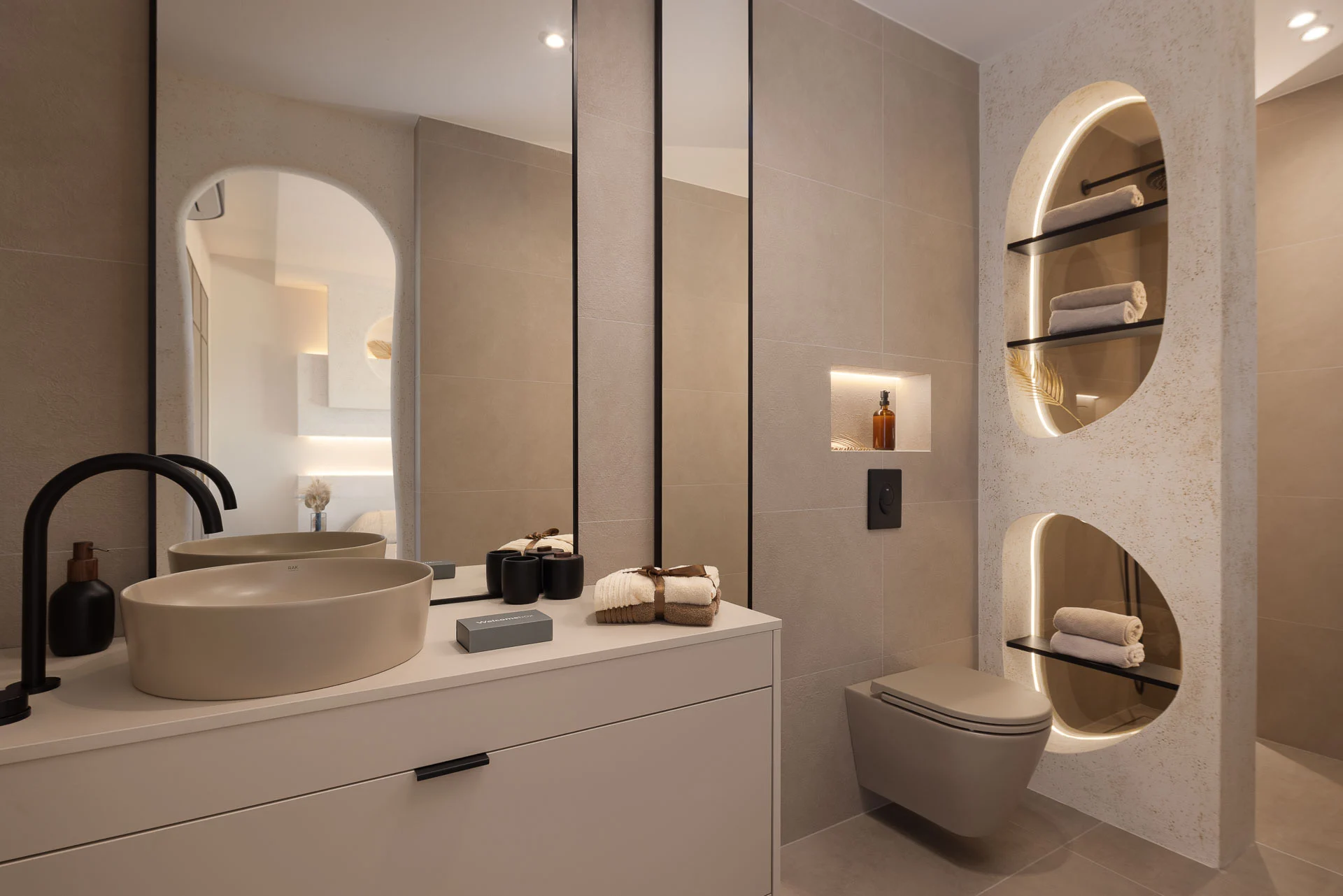 Master En-Suite Bathroom 1